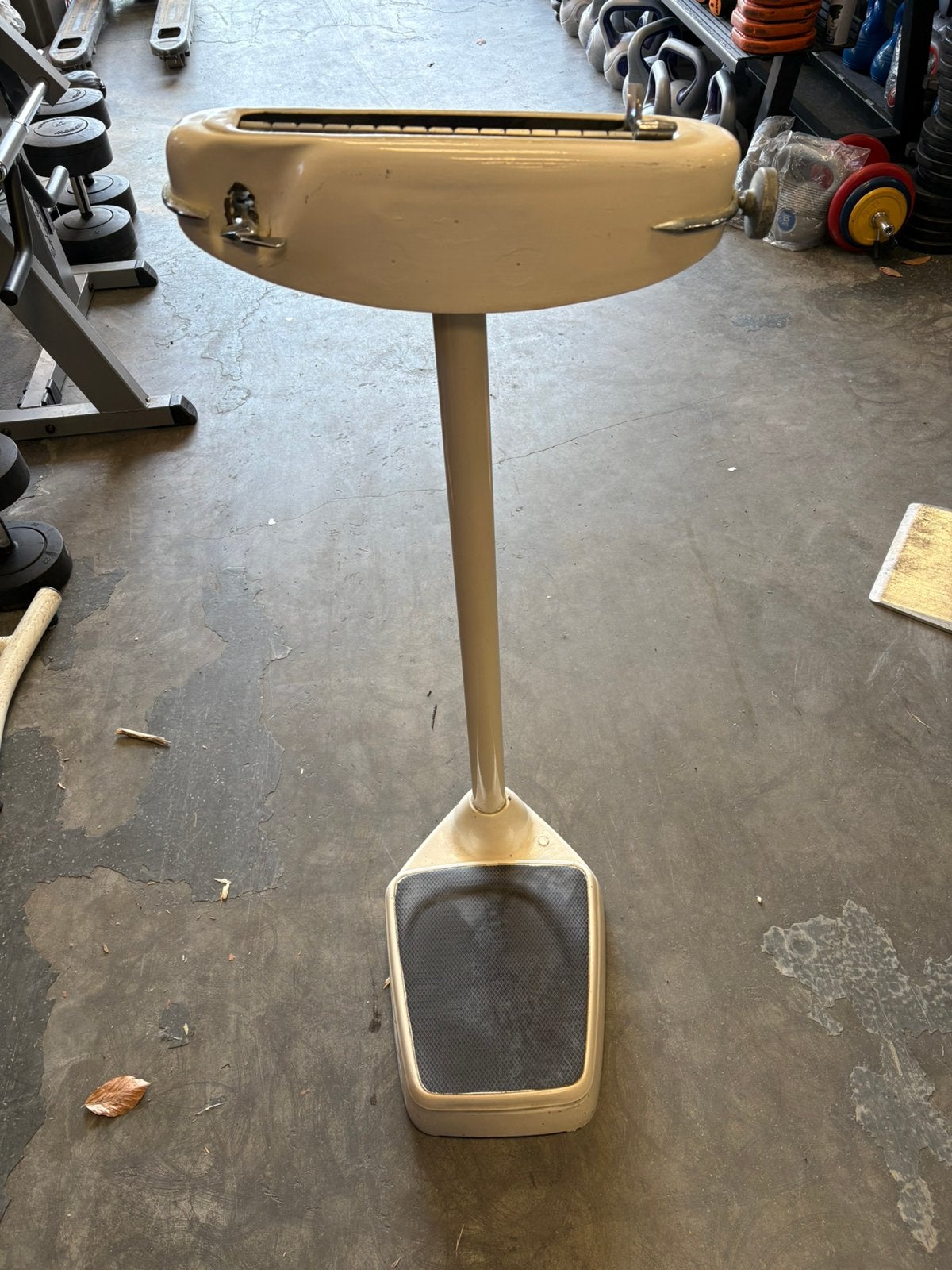 Oldskool boks of sport weegschaal, Witgoed en Apparatuur, Weegschalen, Ophalen, Gebruikt, Weegschaal, 100 kg of meer