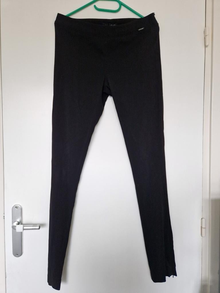 Broek pantalon merk Liu Jo zwart maat M 38, Kleding | Dames, Maat 38/40 (M), Liu Jo, Zwart, Ophalen of Verzenden