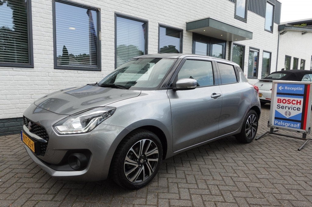 Suzuki SWIFT 1.2 STYLE SMART HYBR 5 drs Winterpack, Auto's, Suzuki, 83 pk, Gebruikt, Euro 6, 4 cilinders