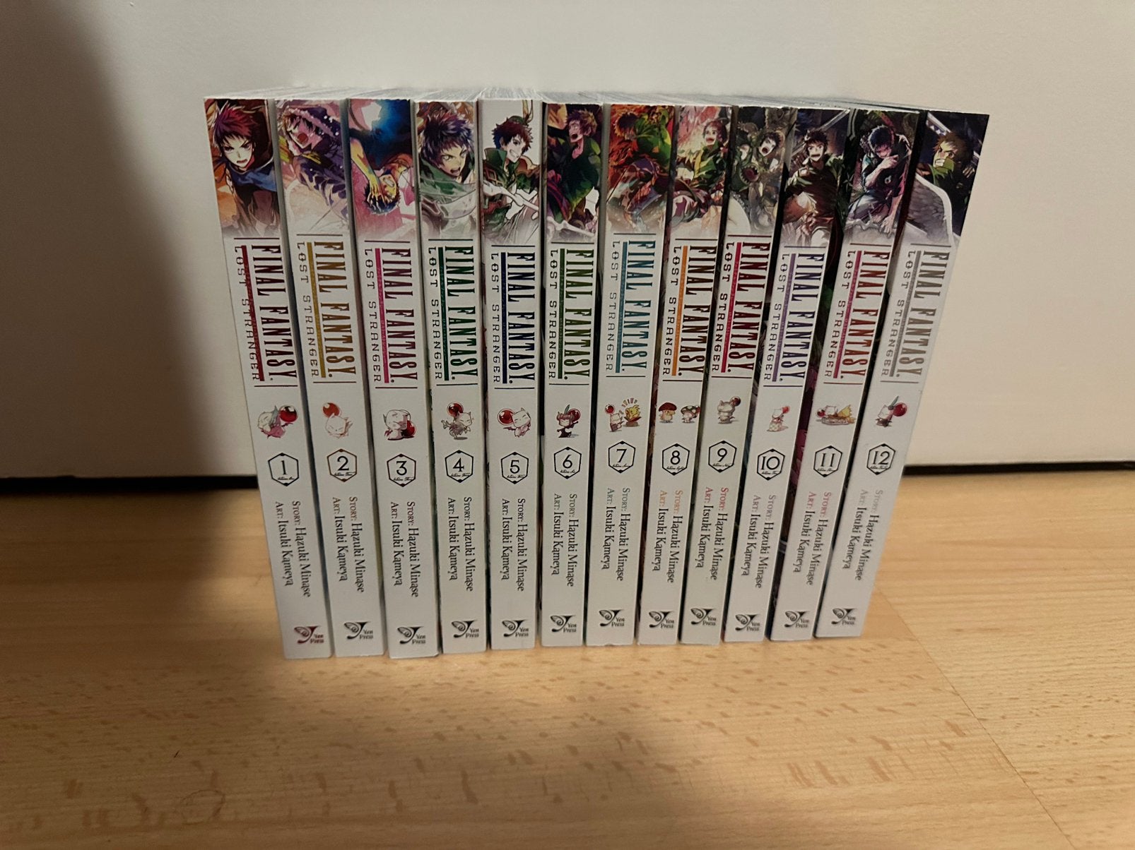 Final Fantasy Lost Stranger Manga 1-12!, Ophalen of Verzenden, Zo goed als nieuw