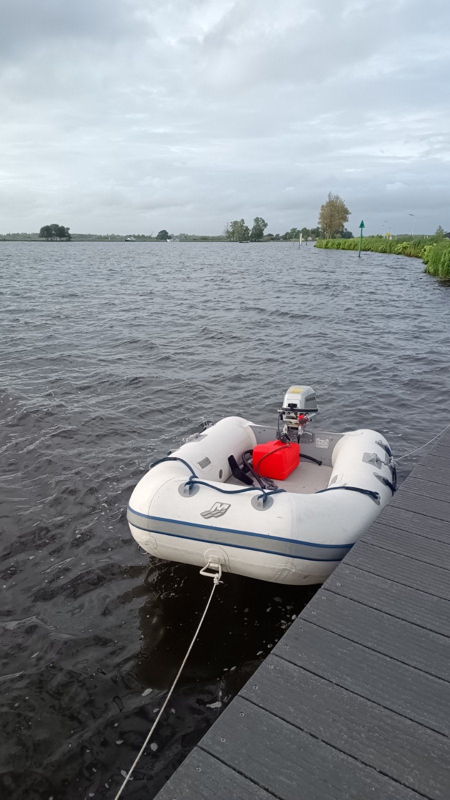 Quicksilver 270 rubberboot met lek airdeck, Ophalen, Gebruikt