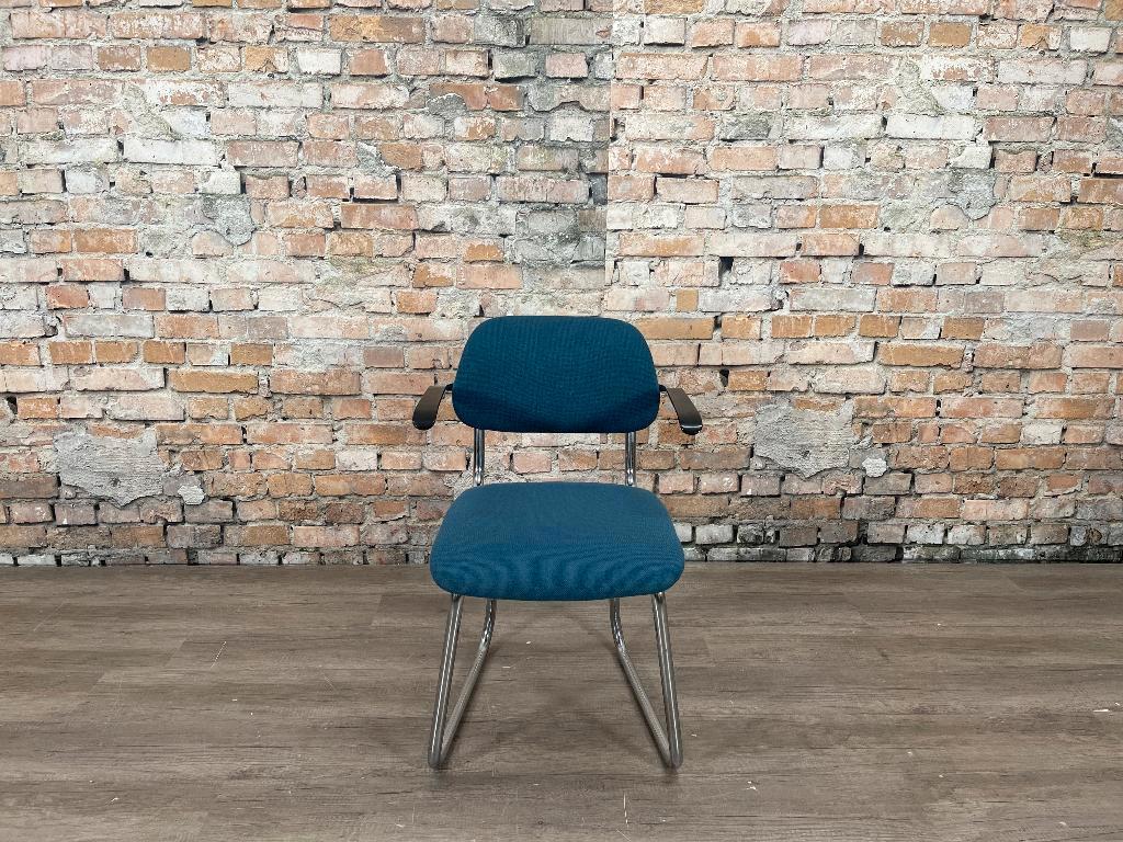 Ahrend Buisframe Sledestoel blauw bij TheReSales, Ophalen, Blauw, Design, Zo goed als nieuw