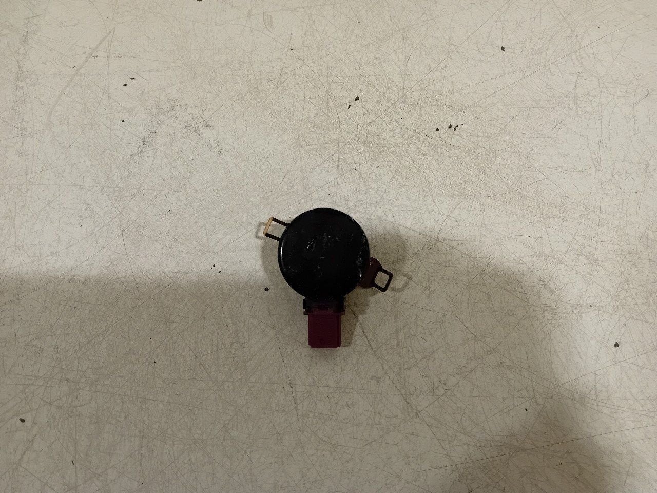 Regensensor Mitsubishi Outlander, Onderdelen@venauto.nl, Van der Ven Autorecycling B.V., Gebruikt, Ettenseweg 76, 4706 PB Roosendaal, The Netherlands