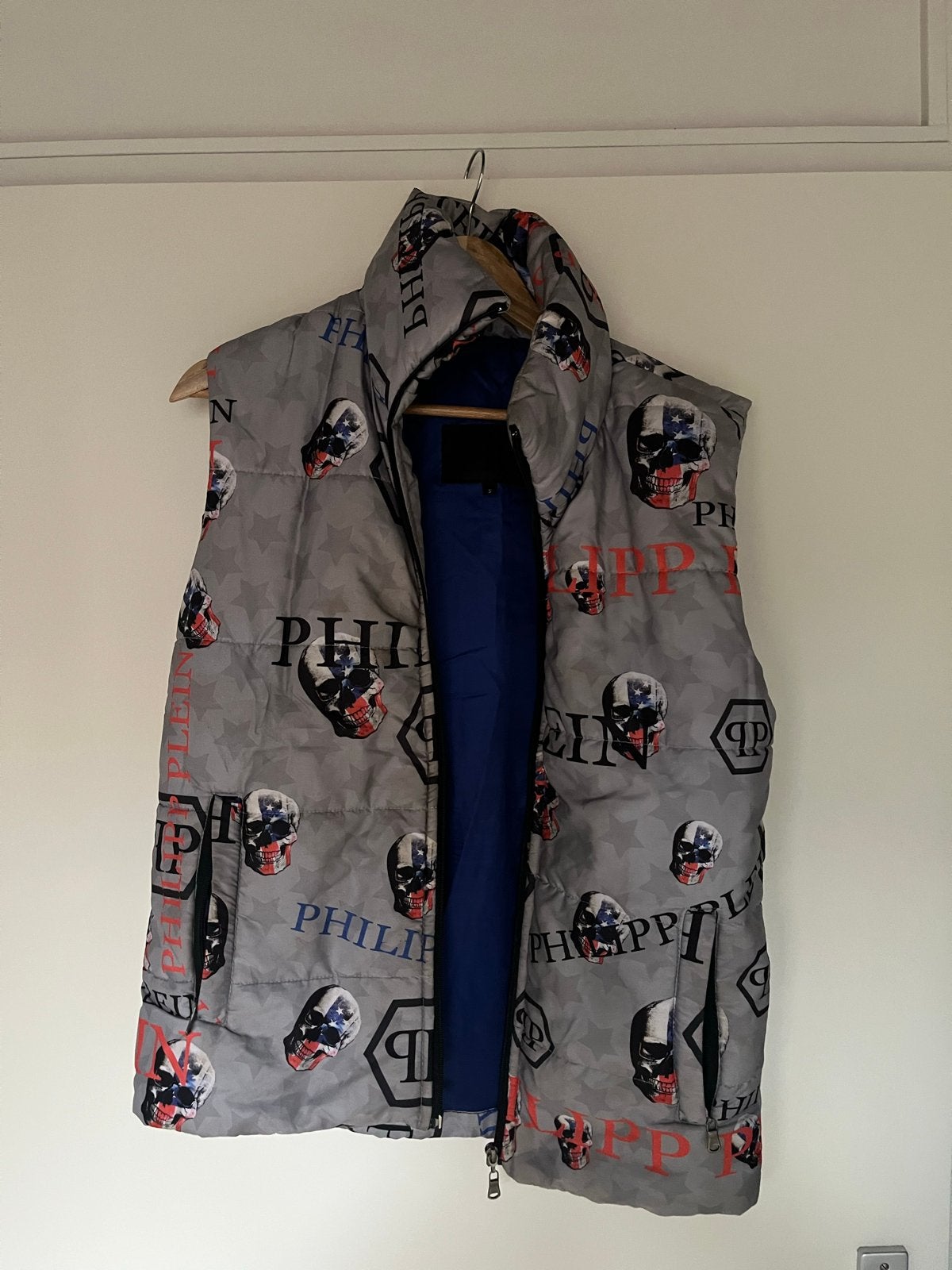 Philipp Plein Couture bodywarmer met schedelprint, Ophalen of Verzenden, Zo goed als nieuw, Maat 36 (S), Grijs