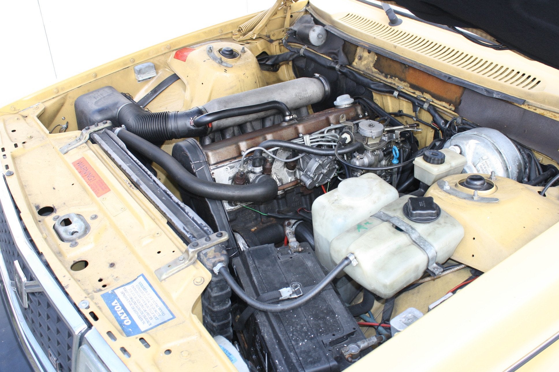 Volvo 245 GL D6 met Overdrive (bj 1981), foto 10