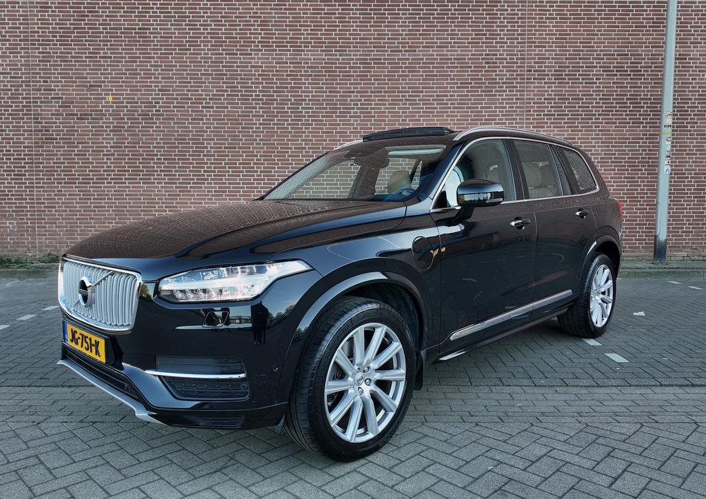 Volvo XC90 2.0 T8 Twin Engine AWD Pi-hy AUT 2016 Zwart, Auto's, 1969 cc, 320 pk, 7 stoelen, Zwart
