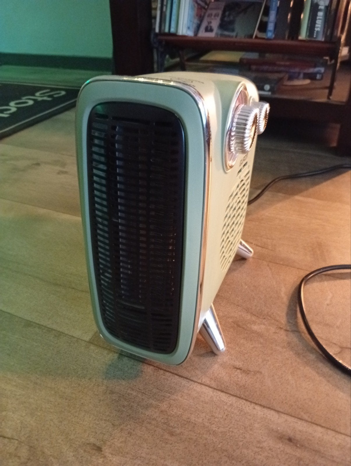 Kleine Retro look verwarming, Doe-het-zelf en Verbouw, Verwarming en Radiatoren, 30 tot 80 cm, Radiator, Minder dan 60 cm, Ophalen of Verzenden