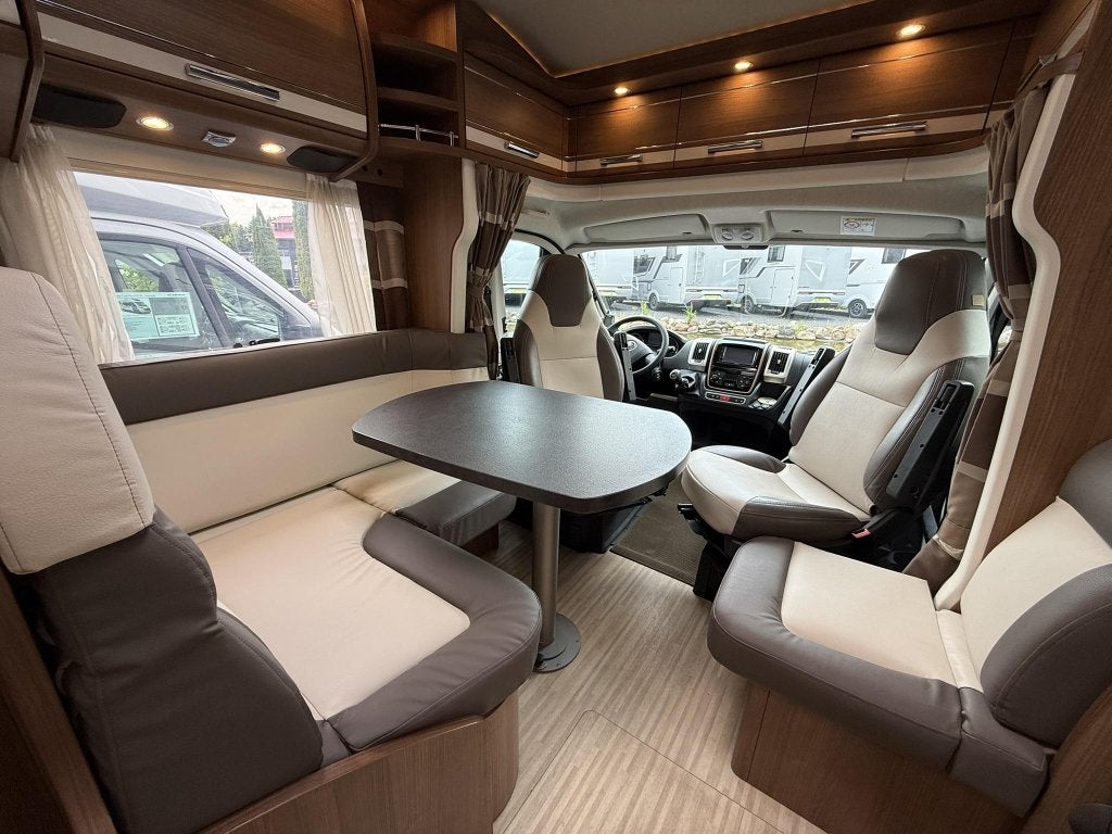 Carthago C-Tourer T 143 LE - 2016 - Lengtebedden, Caravans en Kamperen, Campers, Standaard zit, Ringverwarming, 7 tot 8 meter