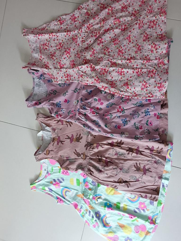 4 zomerse jurken maat 122-128, Kinderen en Baby's, Kinderkleding | Maat 122, Ophalen of Verzenden, H&M, Meisje, Jurk of Rok