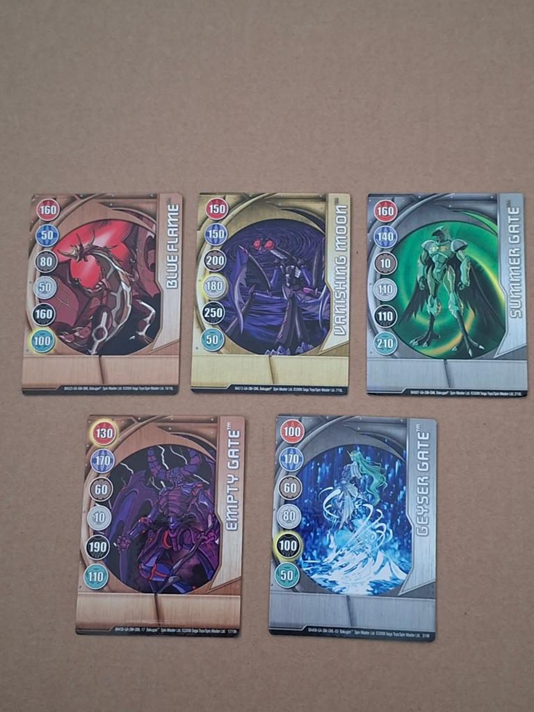 5 Bakugan kaarten Battle brawlers - metal cards, Ophalen of Verzenden, Zo goed als nieuw, Meerdere kaarten
