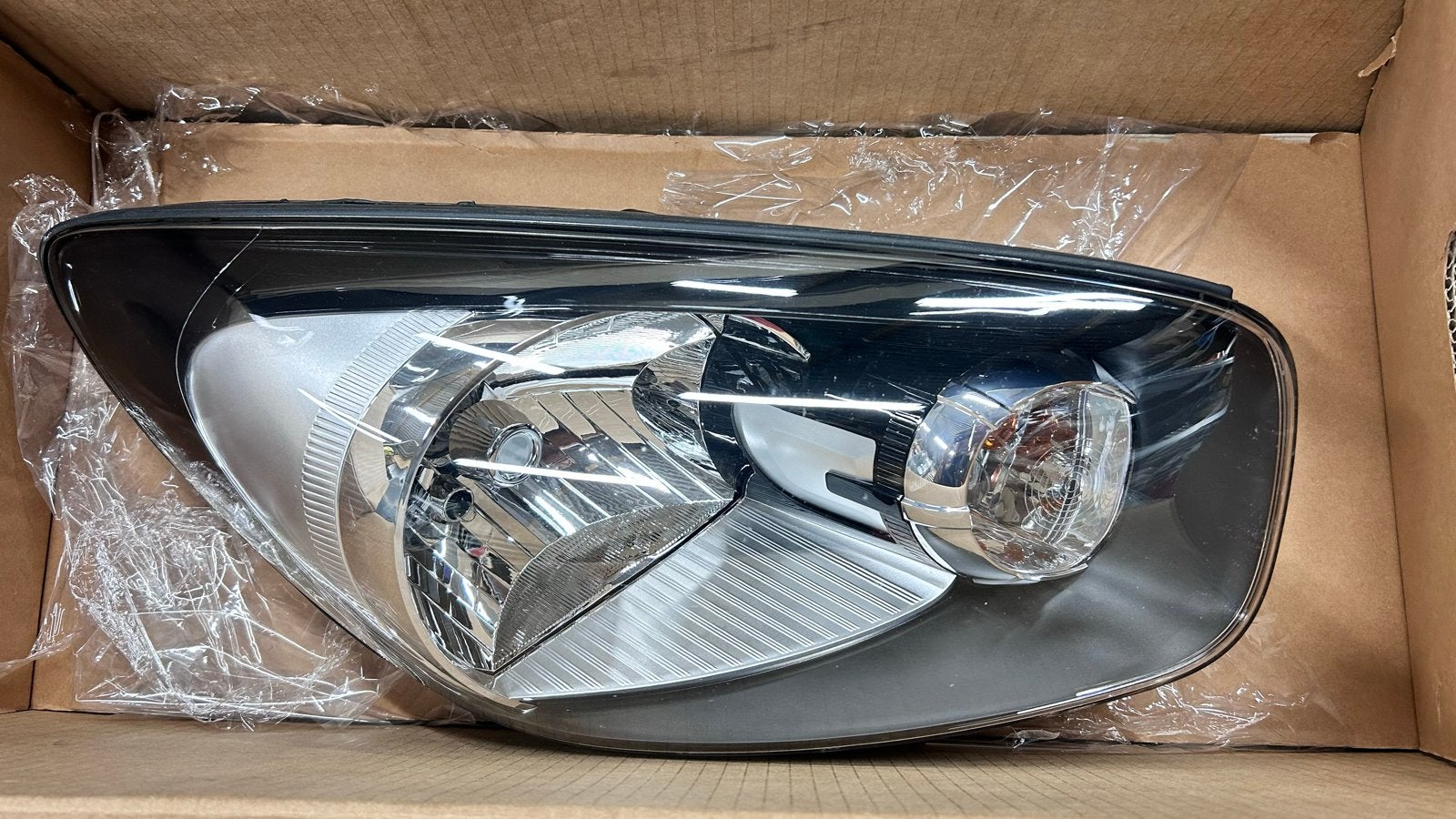 Koplamp rechts Kia picanto TA in nette staat in doos, Ophalen of Verzenden, Nieuw, Kia