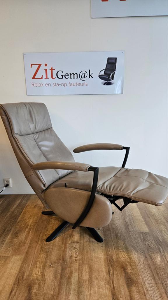Relax fauteuil van De Toekomst bij Zitgemak joure, Ophalen of Verzenden, Zo goed als nieuw, 50 tot 75 cm, Leer