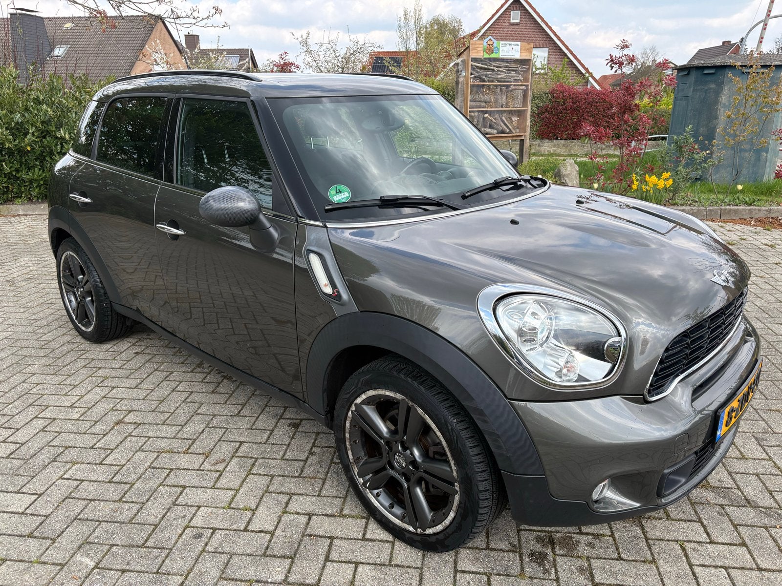 Mini Countryman 1.6 Cooper S AUT 2011 Grijs, Auto's, Zwart, Leder en Stof, Bluetooth, 14 km/l