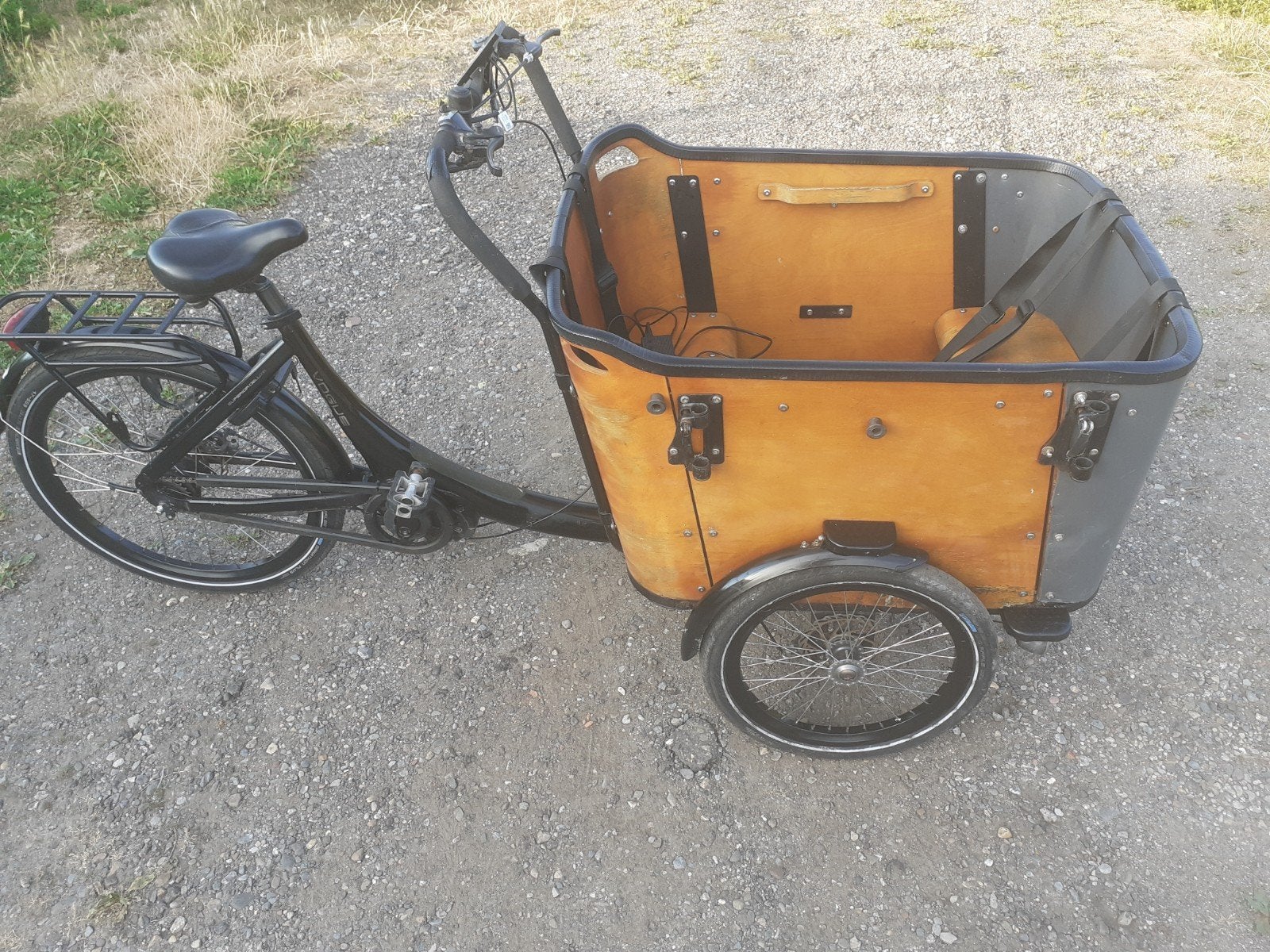 Elektrische bakfiets vogue superior, Ophalen, Zo goed als nieuw, 4 kinderen of meer