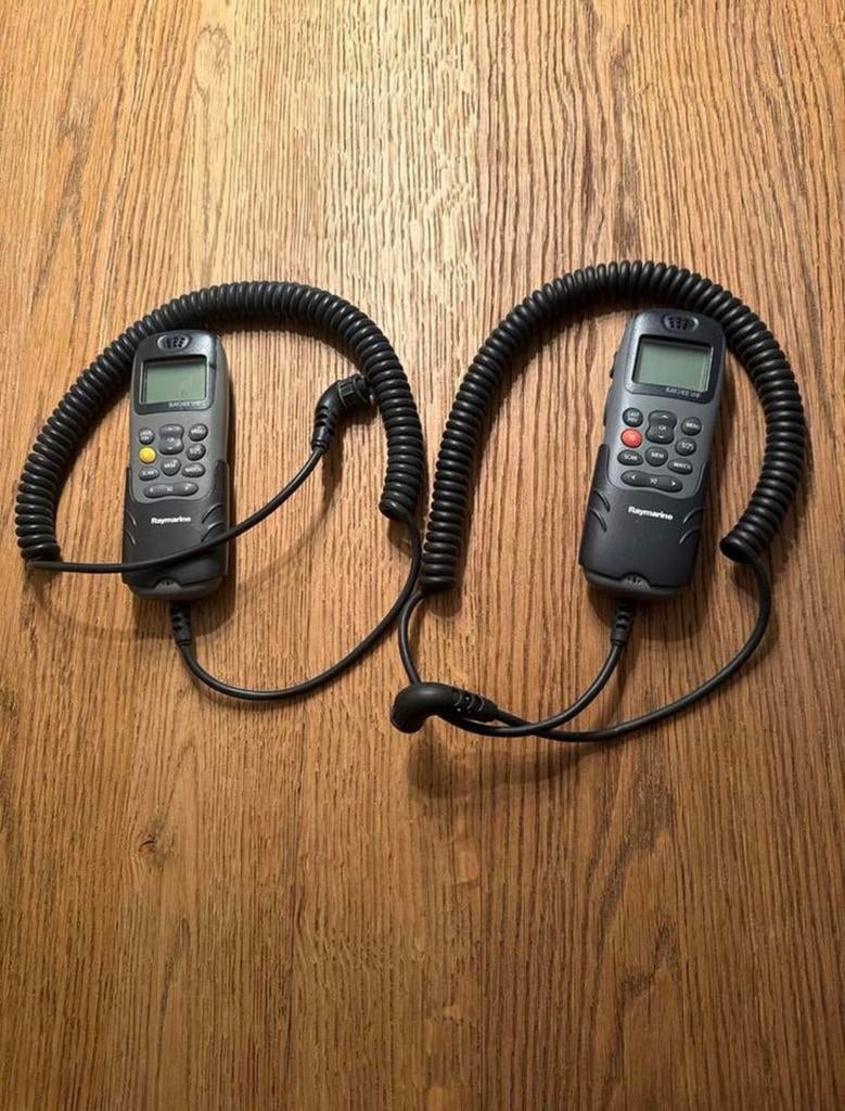 2 x Ray 240E VHF marifoon Raymarine, Watersport en Boten, Ophalen of Verzenden, Gebruikt, Communicatie
