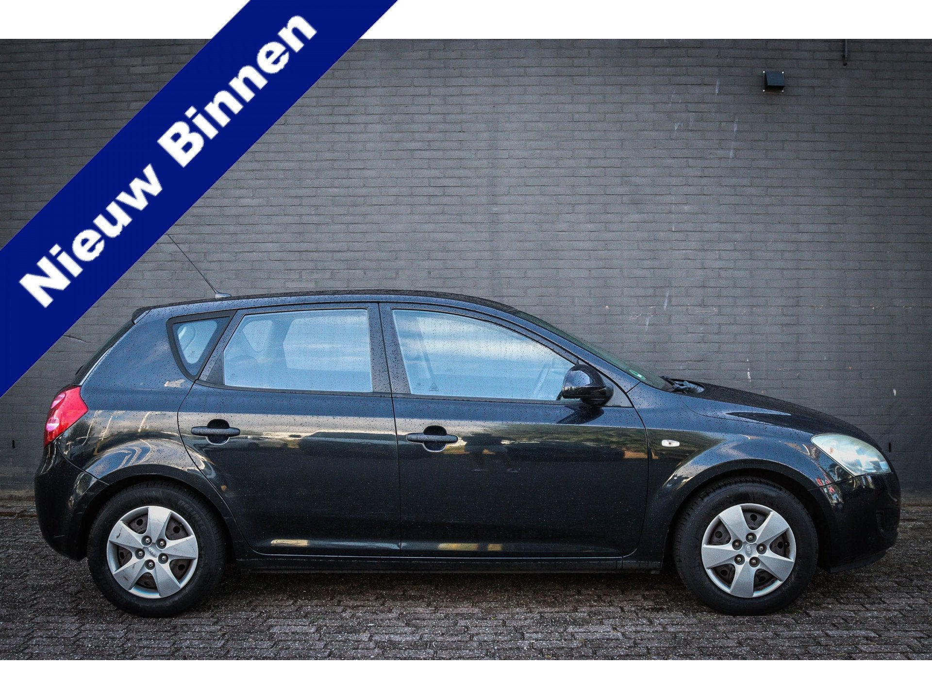 Kia cee'd 1.4 X-tra Net binnen-Nu al te bezichtigen, Auto's, Stof, Gebruikt, Zwart, 4 cilinders