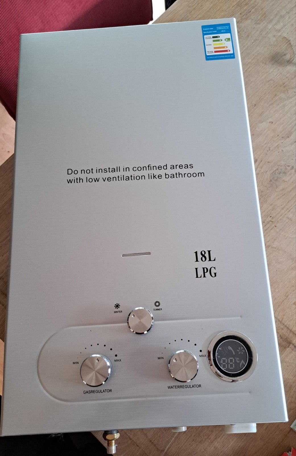 18L LPG Geiser - Nieuw en Energiezuinig, 20 tot 100 liter, Ophalen of Verzenden, Minder dan 3 jaar oud, Propaan of Butaan