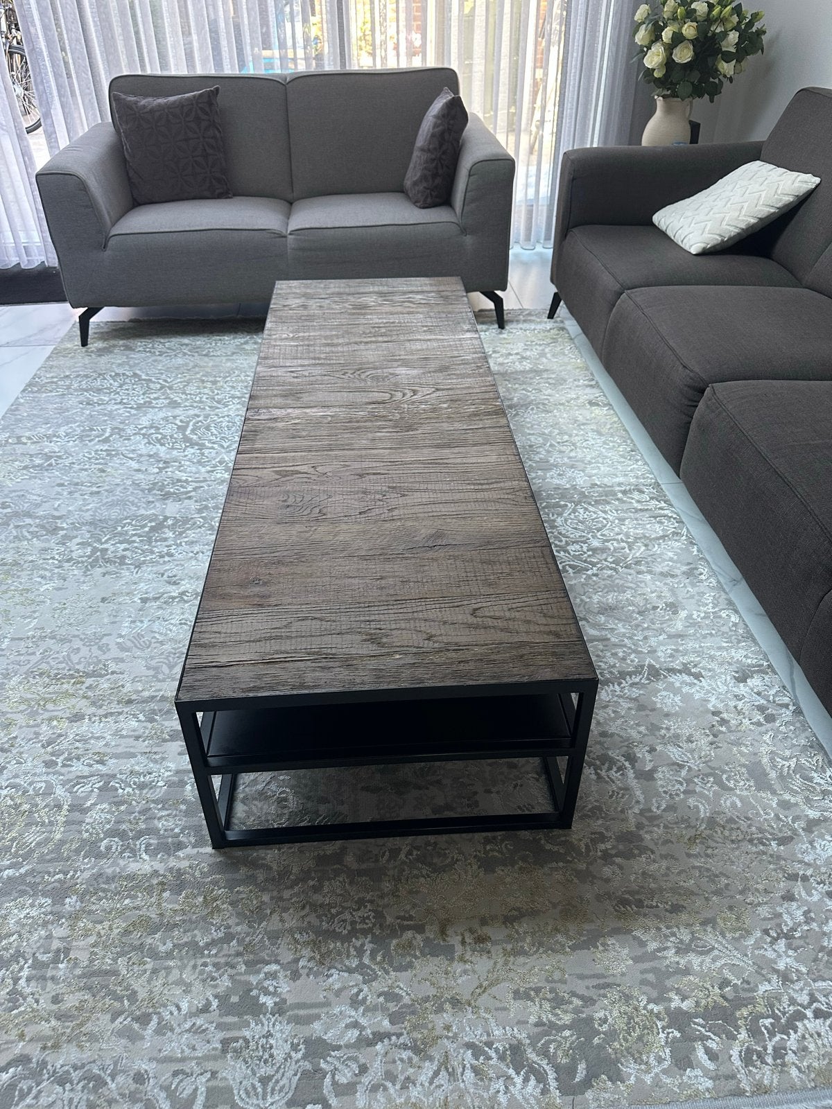 Salontafel, bankstel,Eettafel en 2x ophankasten, Ophalen, 250 tot 300 cm, Overige maten, 75 tot 100 cm