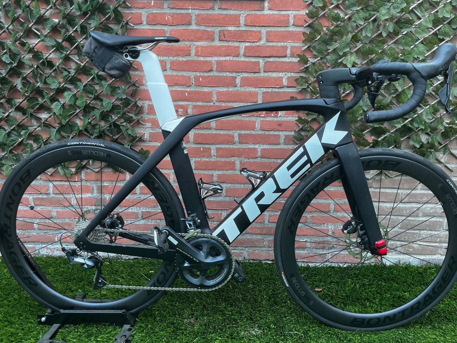 Trek madone SLR6 disc speed, Carbon, Zo goed als nieuw, Meer dan 20 versnellingen, 53 tot 57 cm