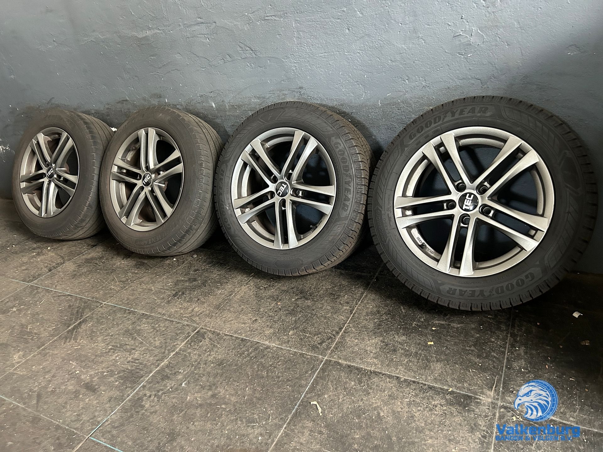 8mm! Fiat Talento Abarth Opel Vivaro Renault Trafic 17 inch