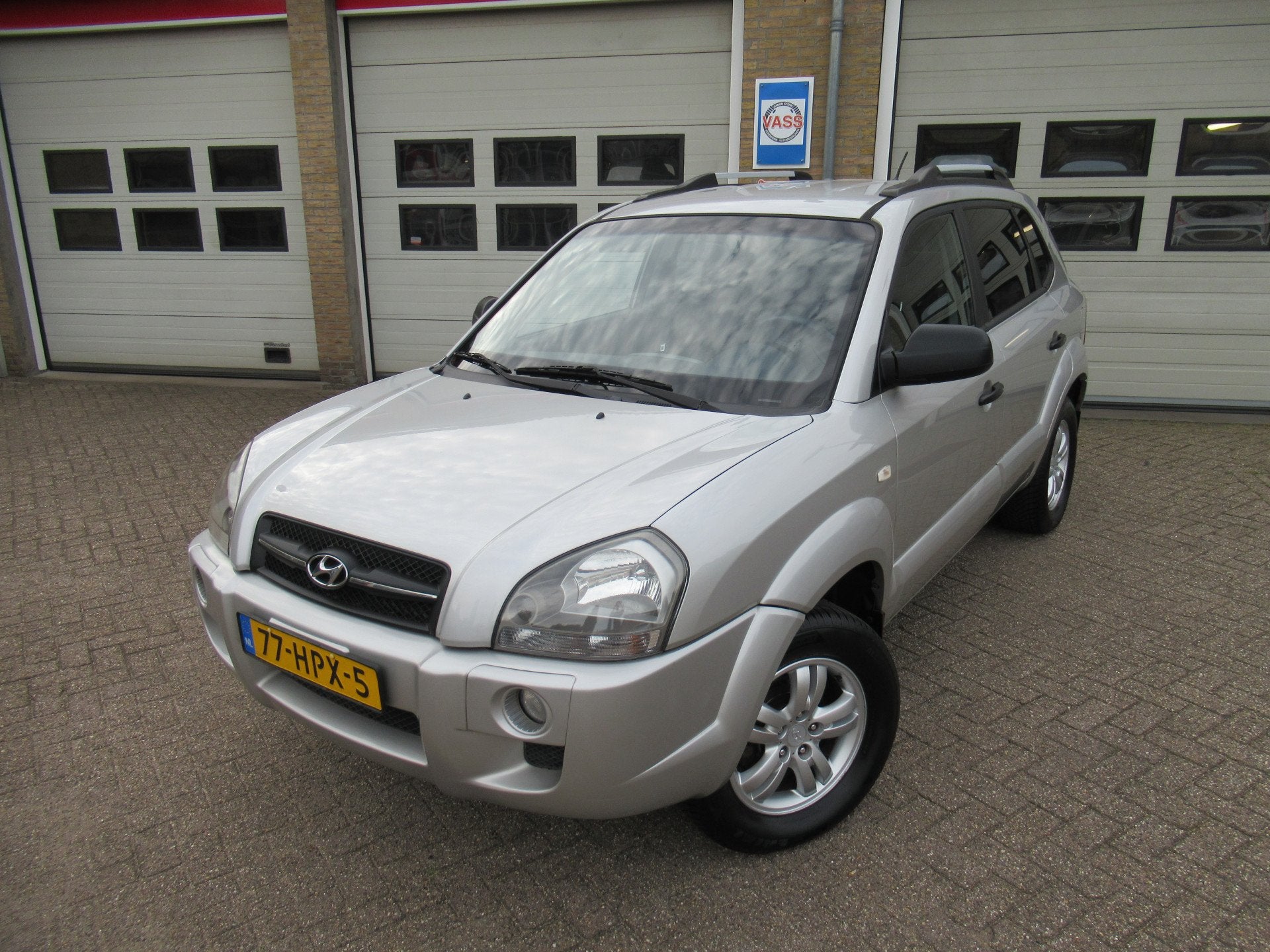 Hyundai Tucson 2.0i Dynamic Executive (bj 2009), Auto's, Gebruikt, 4 cilinders, Origineel Nederlands, Handgeschakeld