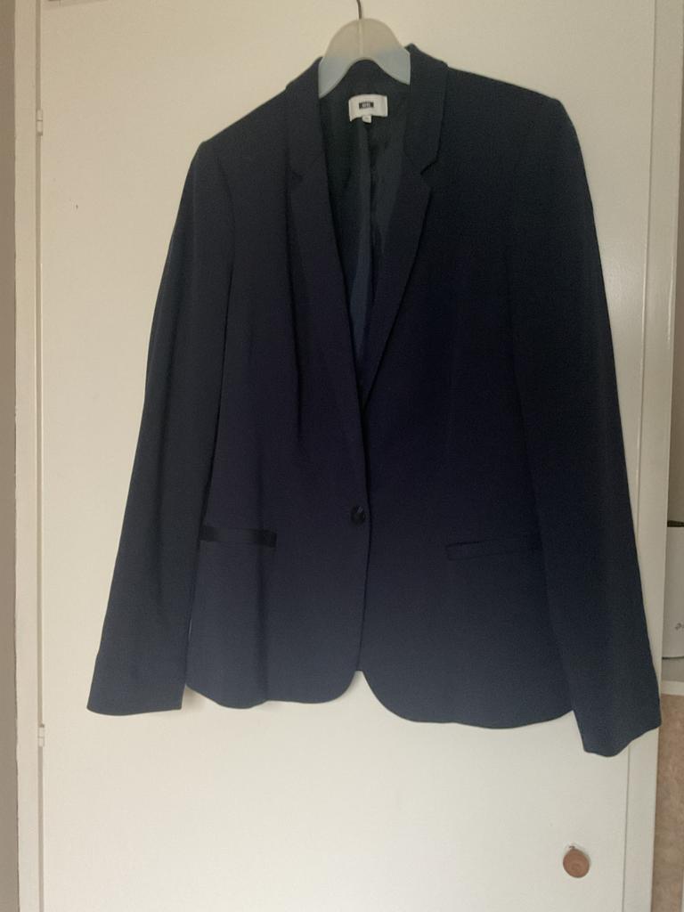 Mooi d.blauw colbert( WE) mt 44, Kleding | Dames, Ophalen of Verzenden, Zo goed als nieuw, Maat 42/44 (L), Blauw