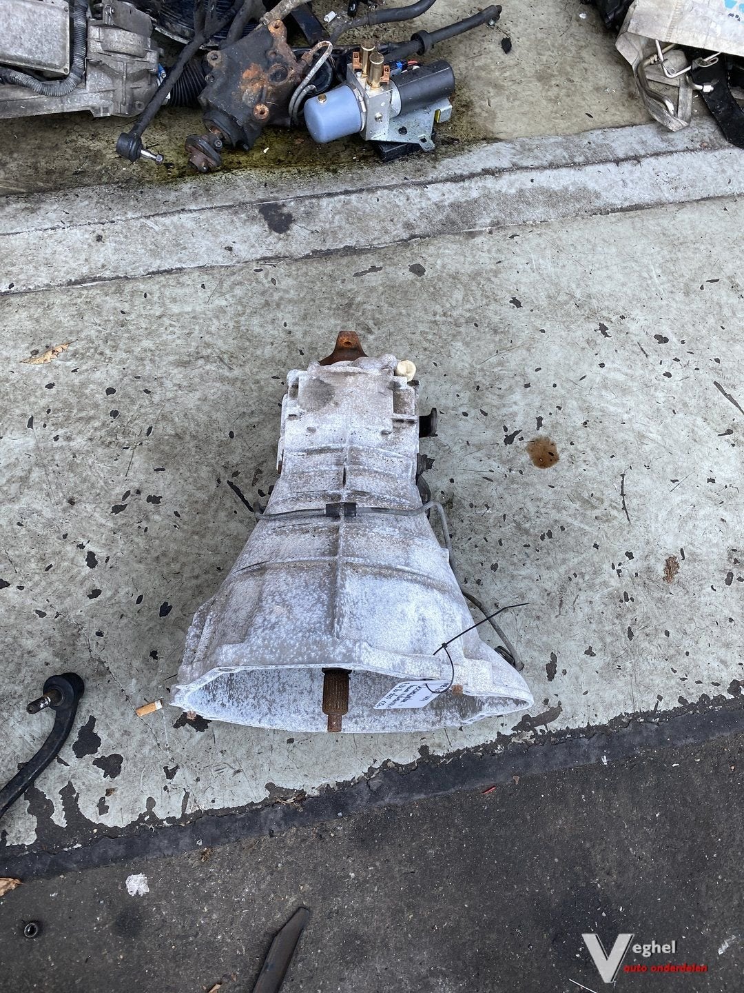 Mercedes W201 W124 Versnellingsbak code 717 412, Ophalen, Gebruikt, -, -