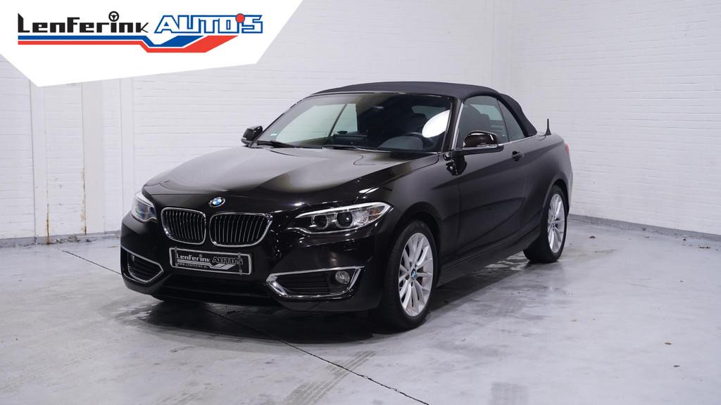 BMW 2-serie Cabrio 218i Luxury Navi Clima Leder Apple Carpla, Auto's, BMW, Gebruikt, 4 stoelen, Leder, Handgeschakeld