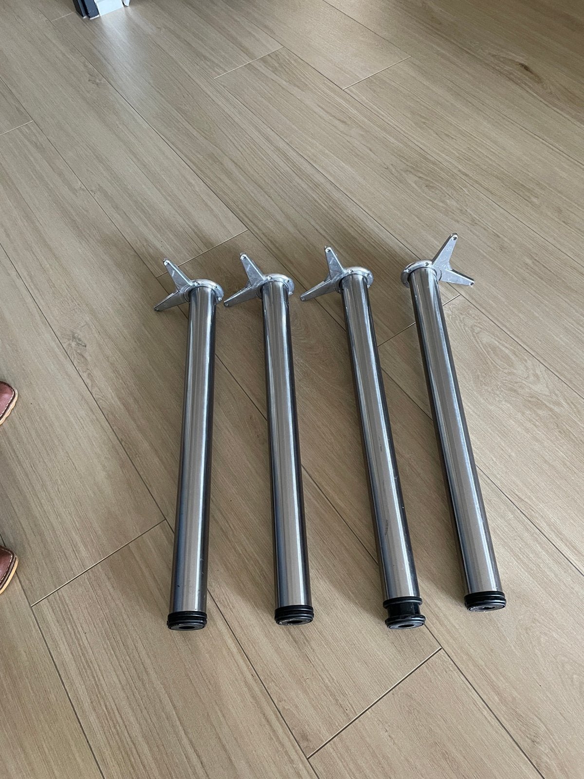 Set van 4 RVS tafelpoten, Tafelpoot, Minder dan 50 cm, Gebruikt, 50 tot 100 cm