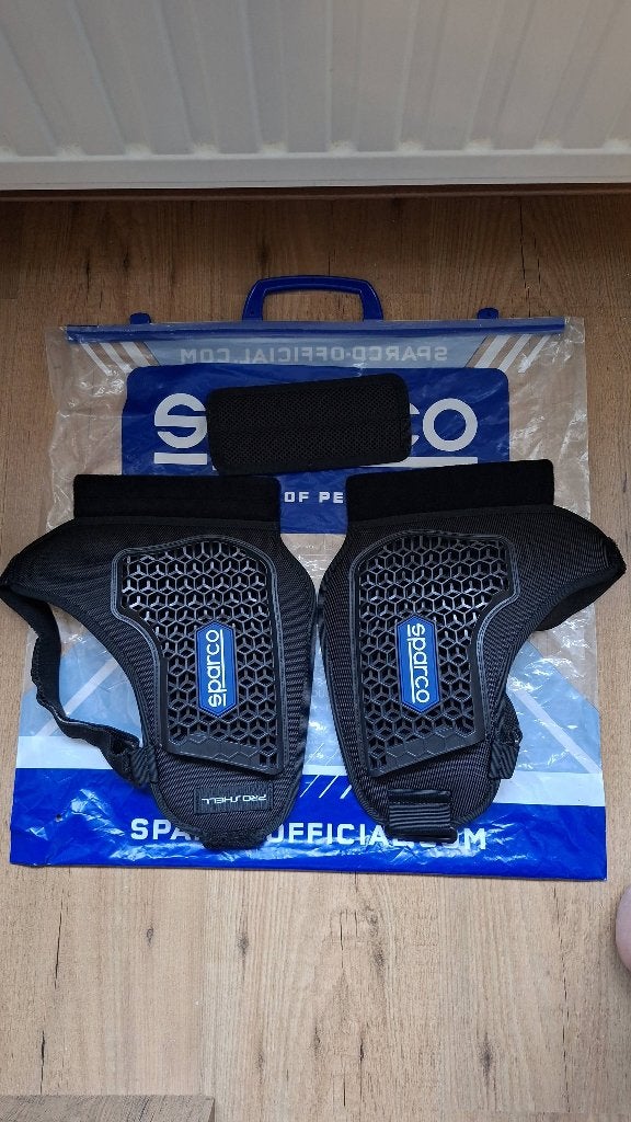 Sparco Pro Shell karting ribprotector – maat S, Ophalen of Verzenden, Zo goed als nieuw