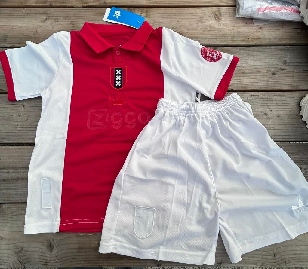 Ajax tenue nieuw shirt en broekje mt 74 tot 162, Ophalen of Verzenden, Zo goed als nieuw, Jongetje of Meisje