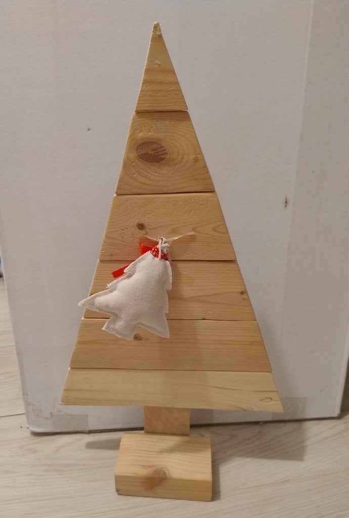 Houten kerstboom ong 55 cm, Ophalen of Verzenden, Zo goed als nieuw