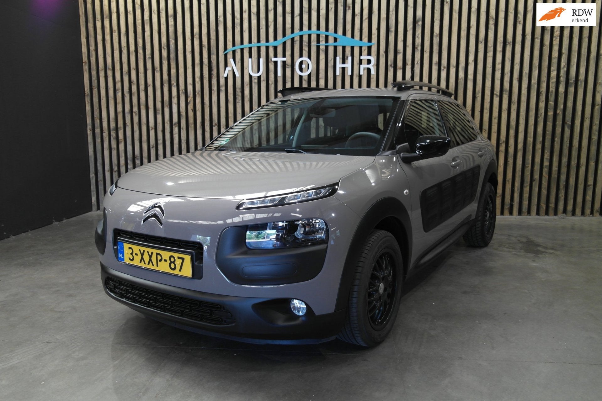 Citroen C4 Cactus 1.2 VTi Achteruitrijcamera Climate Control, Auto's, Voorwielaandrijving, Euro 5, 31 €/maand, 1199 cc