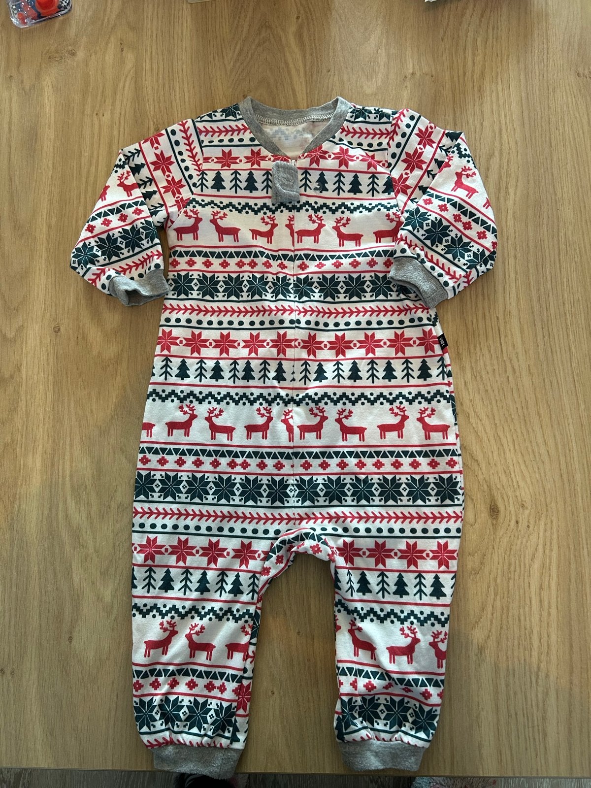 Kerst onesie baby - rendier en kerstboom patroon 18 maanden, Ophalen of Verzenden, Gebruikt, Jongen of Meisje