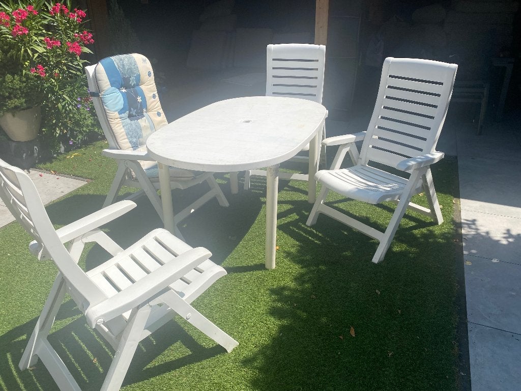 Tuinset 4 stoelen, Tuin en Terras, Ophalen, 4 zitplaatsen, Kunststof, Gebruikt