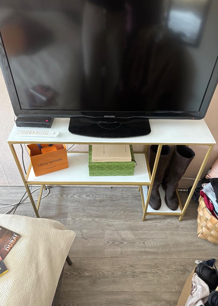 Side tabel / Tv meubel, Ophalen, 100 tot 150 cm, Zo goed als nieuw, Glas