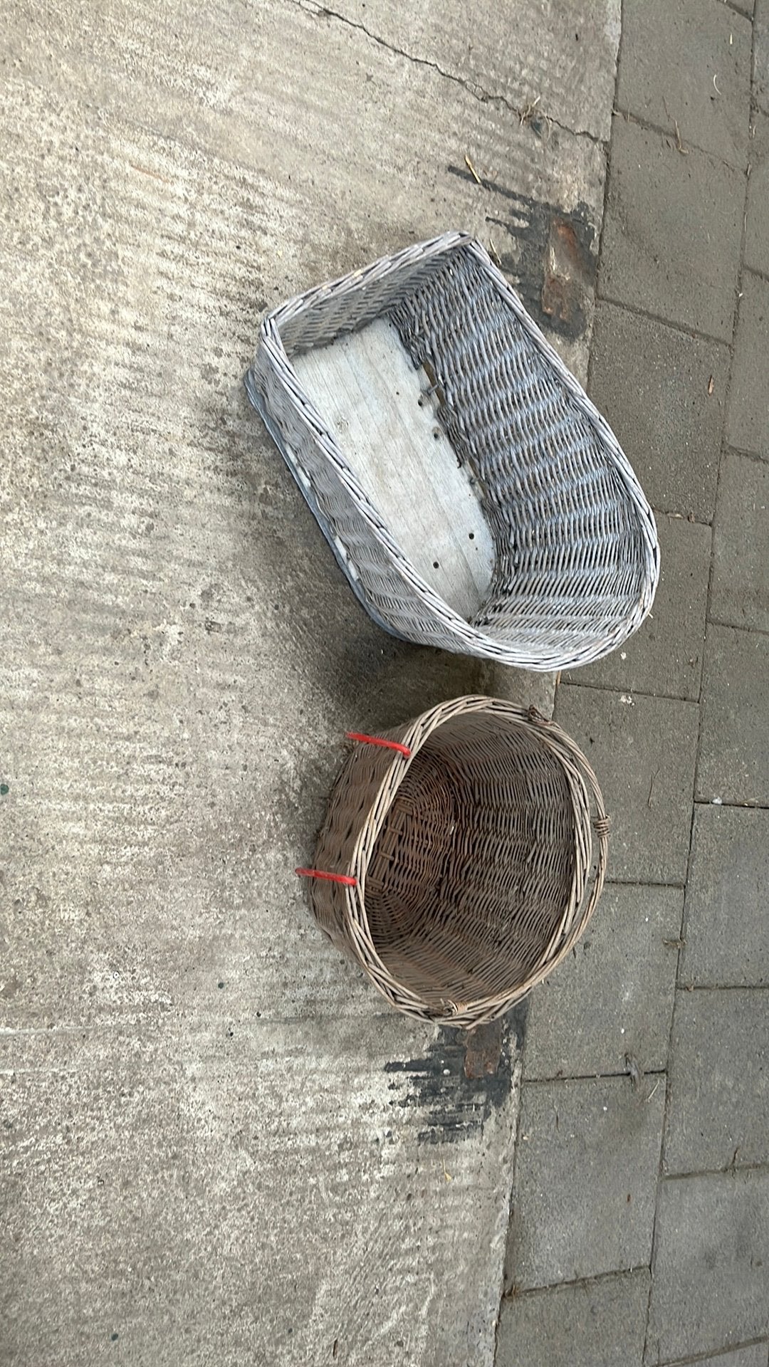 Fietsmadje en hondenmandje voor op fiets, Ophalen, Gebruikt