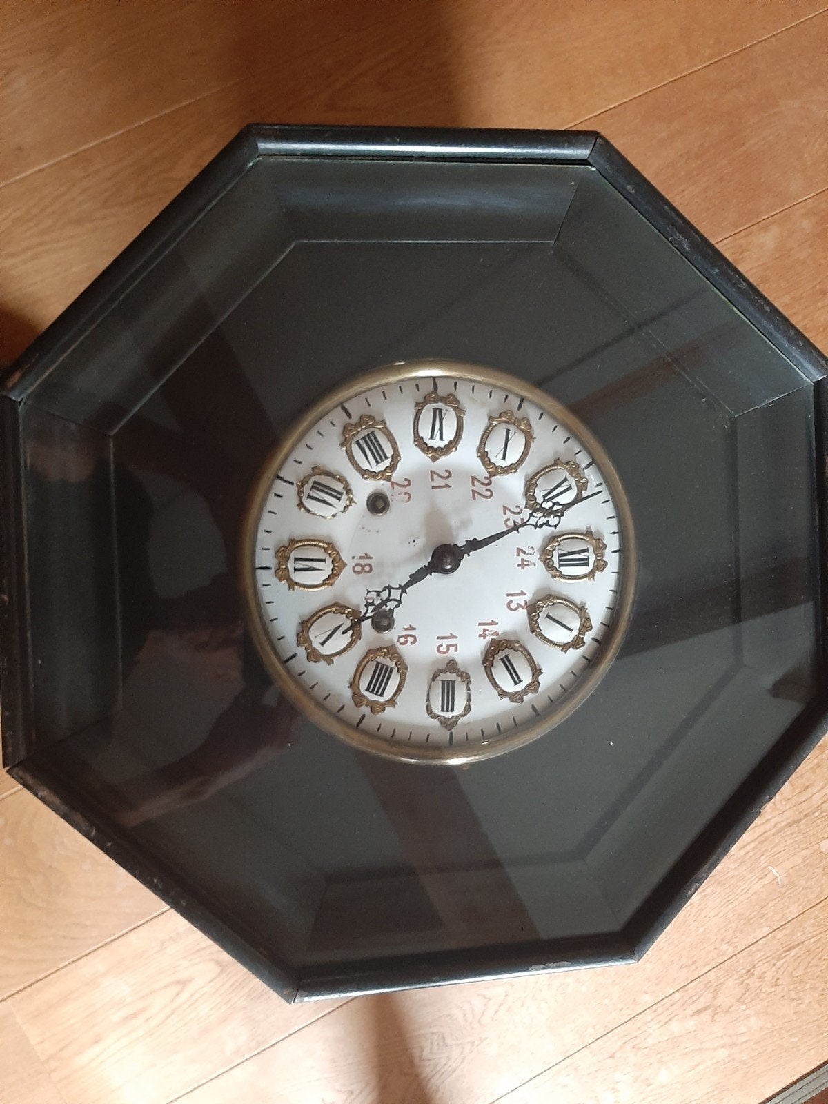 Antieke klok, Ophalen, Gebruikt, Wandklok