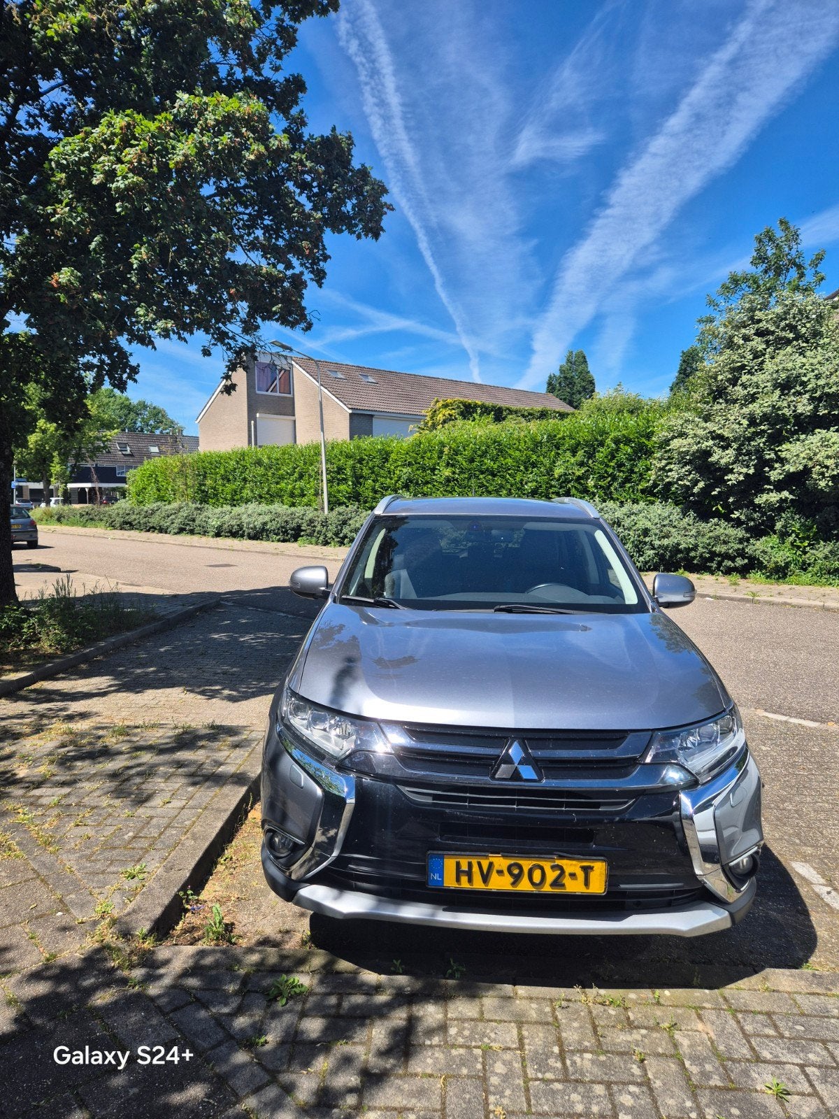 Mitsubishi Outlander 2.0 MPI 2WD CVT 2016 Grijs, 1998 cc, Outlander, 4 cilinders, 1435 kg