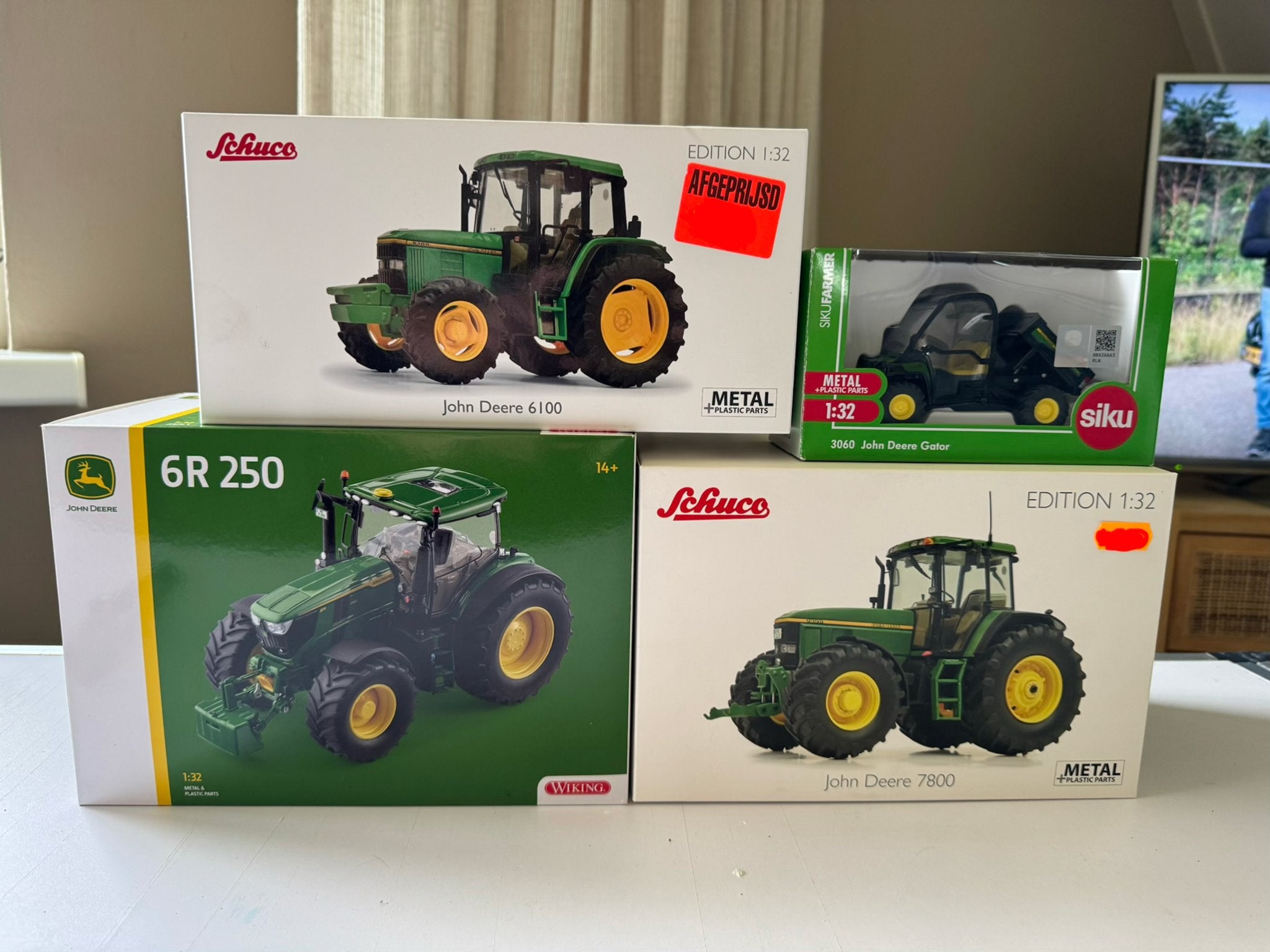Partij John Deere schaalmodellen 1:32 Wiking Schuco Siku, Ophalen of Verzenden, Zo goed als nieuw, Tractor of Landbouw, Overige merken