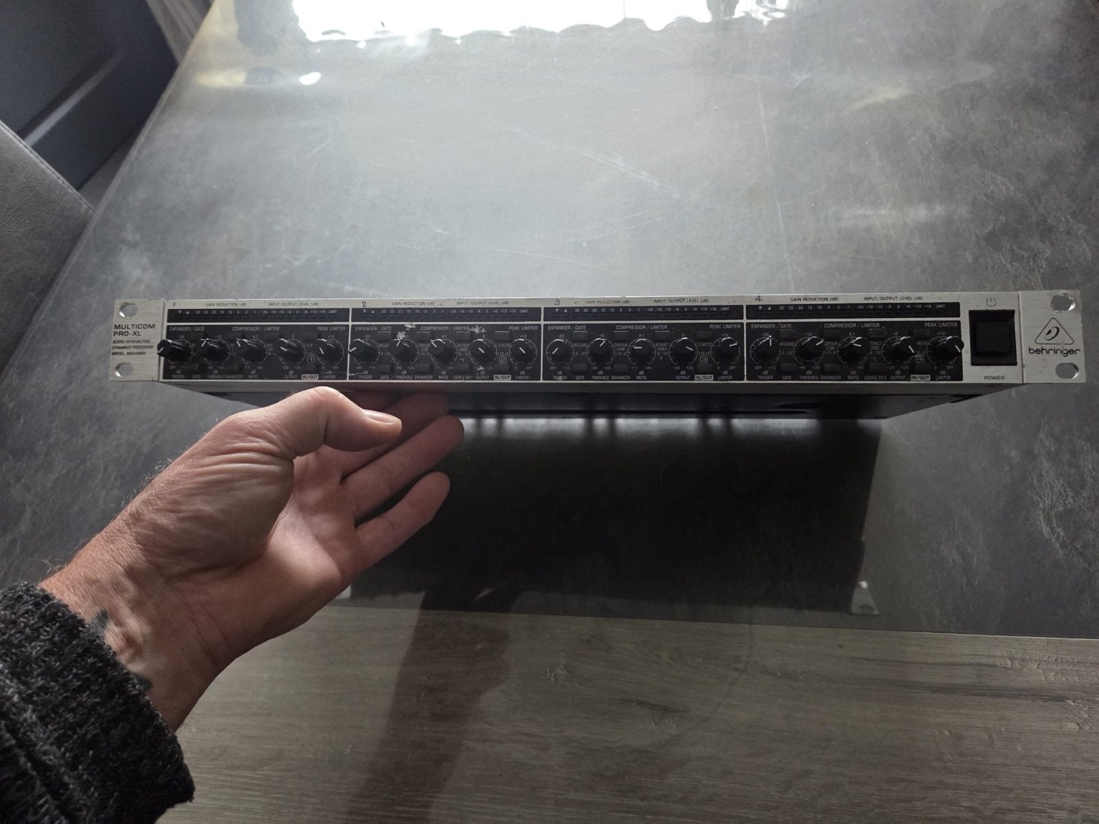 Behringer Multicom Pro-XL MDX4600 Compressor/Limiter, Ophalen, Zo goed als nieuw, Minder dan 5 kanalen