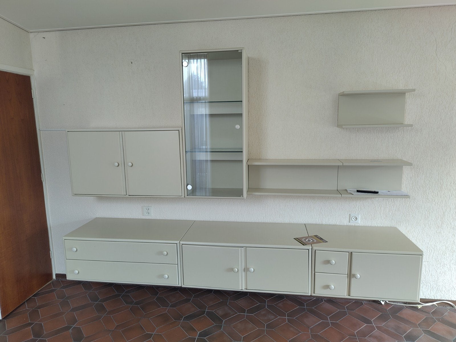 Wandmeubel, Huizen en Kamers