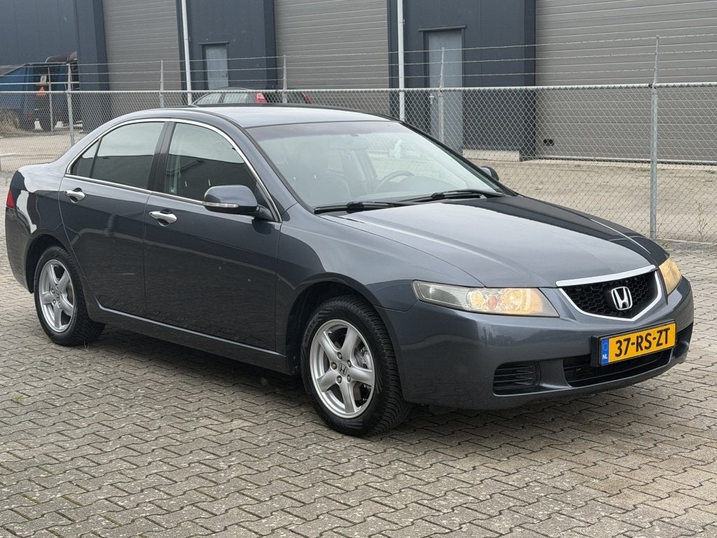 Honda Accord 2.0 I Airco Half Leder Apk: 8-2027 (bj 2003)