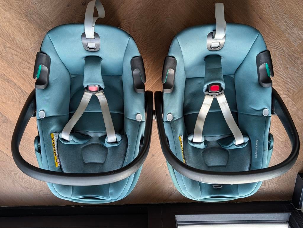 2x Maxi Cosi 360 autostoel voor tweeling - Groen, Ophalen, Zo goed als nieuw, 0 t/m 13 kg, Maxi-Cosi