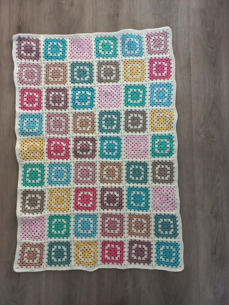 Gehaakte deken met gekleurde vierkanten, Ophalen, Nieuw, 100 cm of meer, Deken