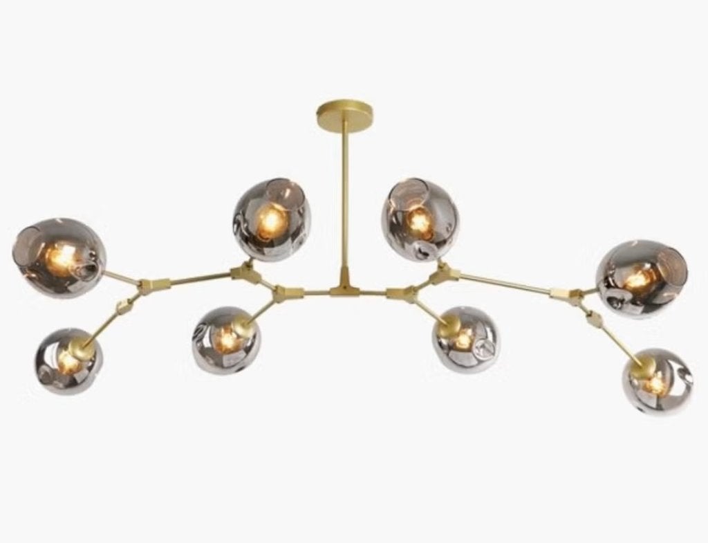 Moderne gouden hanglamp met 8 rookglazen bollen, Huis en Inrichting, Lampen | Hanglampen, Ophalen of Verzenden, Zo goed als nieuw