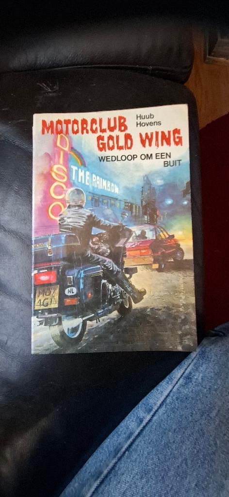 Boekjes over Motorclub Gold wing, Ophalen of Verzenden, Gebruikt