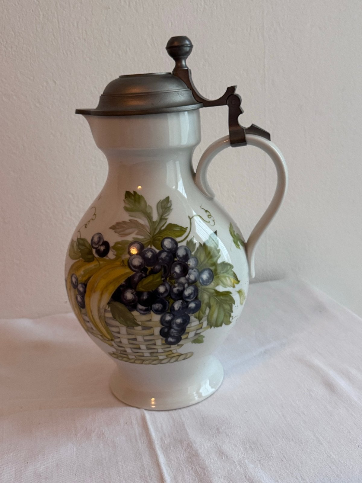 Vintage Kaiser W. Germany Bierpul met Druivenmotief, Antiek en Kunst, Ophalen of Verzenden