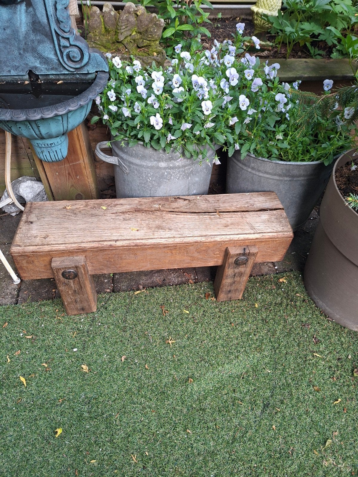 Leuk tuinbankje prima staat 80 cm lang 26 cm breed 30 cmhoog, Tuin en Terras, Tuinbanken, Ophalen, Gebruikt, Hout