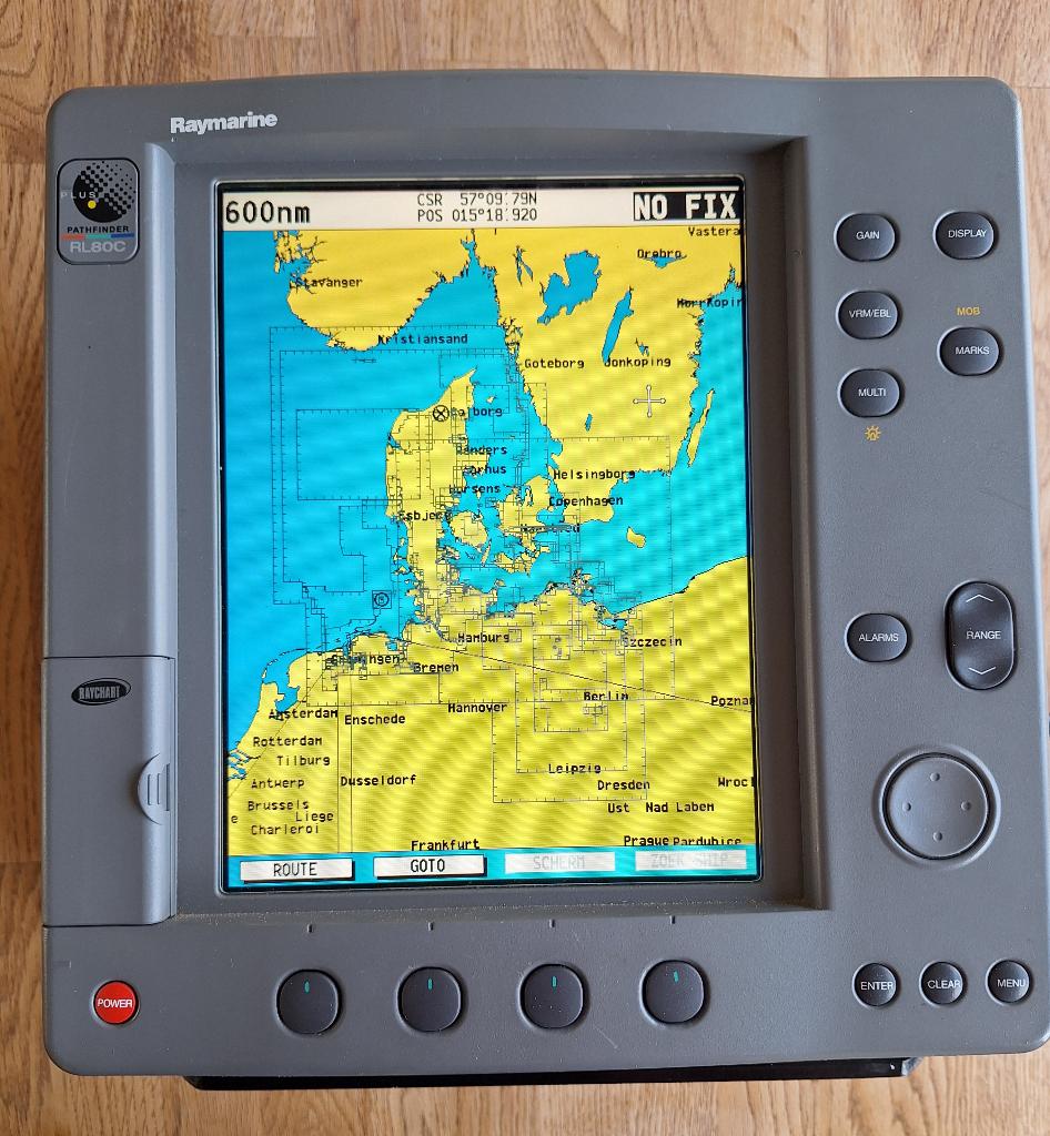 Raymarine RL80Cplus plotter met radar dome, Watersport en Boten, Navigatiemiddelen en Scheepselektronica, Ophalen, Gebruikt, Radar